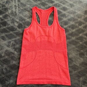 Lululemon swiftly tank size 4
